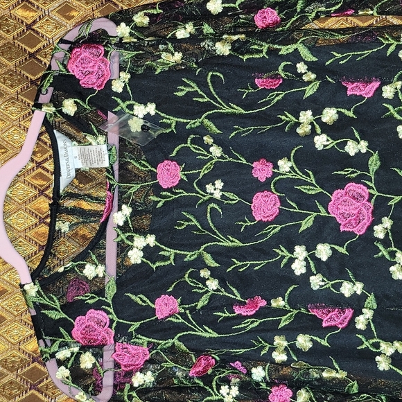 Draper’s & Damon’s: NWOT Quarter sleeve blouse with flower pattern - Picture 5 of 5